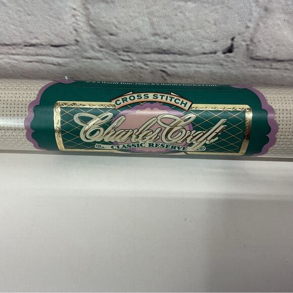 Charles Craft 14 Count Aida Cross Stitch Cloth 15" X 18” Platinum Arts Crafts - Picture 2 of 6